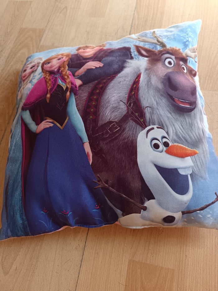 Coussin reine des neiges