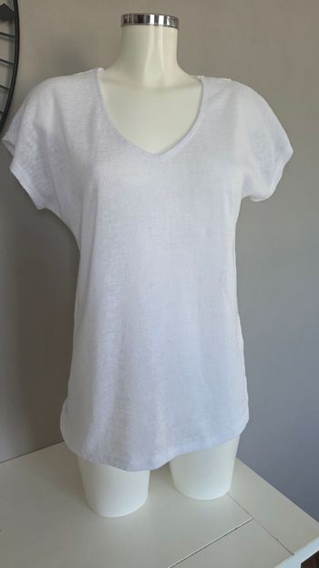 haut blanc dentelle dos 