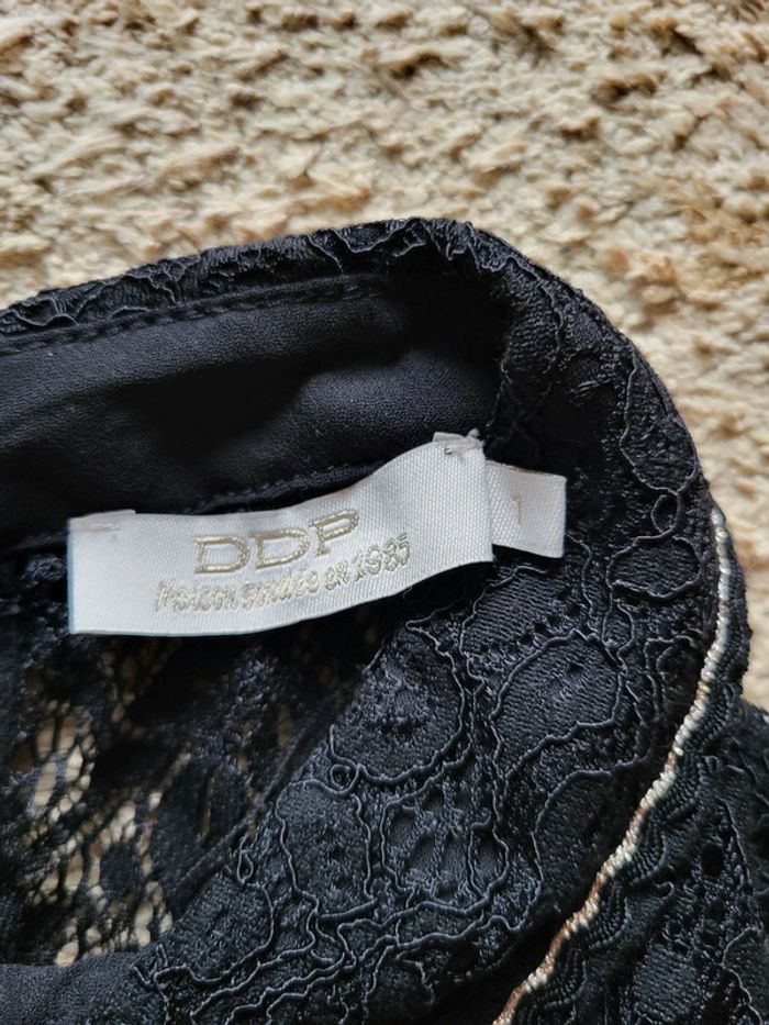 Robe en dentelle noire DDP avec liseré doré - Comm neuve - photo numéro 14