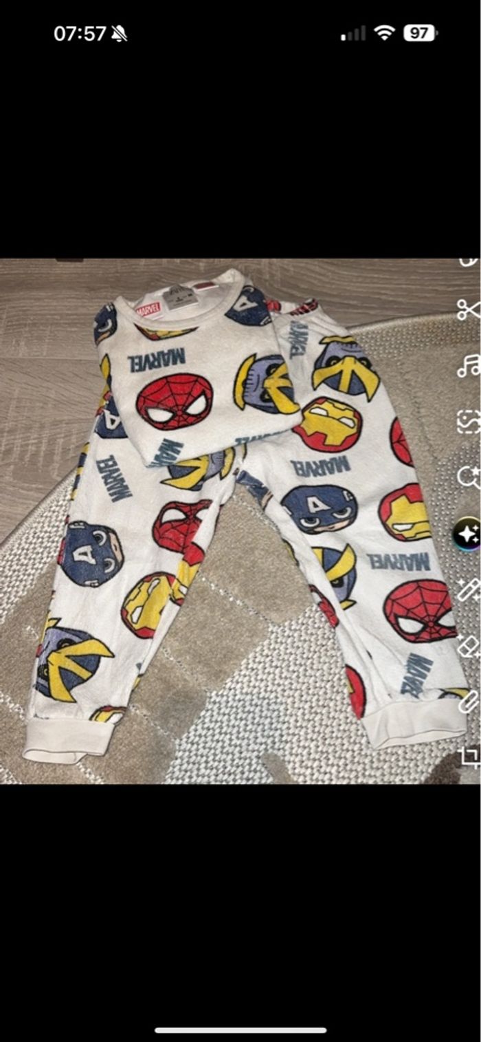 Pyjama deux pièce Zara - photo numéro 2