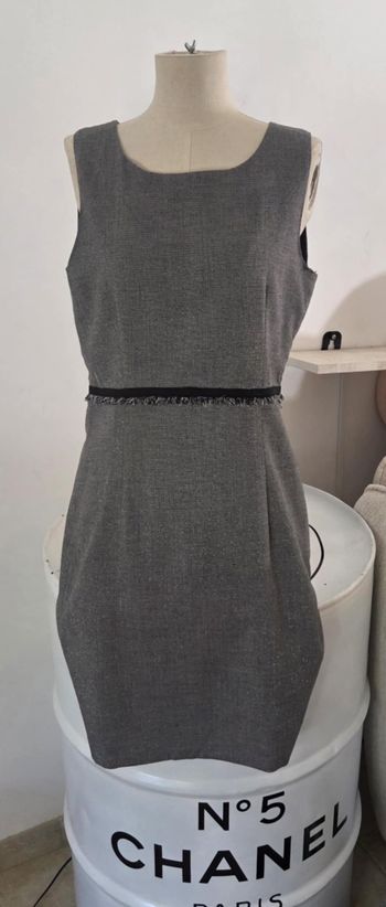 ROBE K WOMAN T40 – GRIS CHIC – COUPE DROITE STRUCTURÉE – ÉTAT EXCELLENT