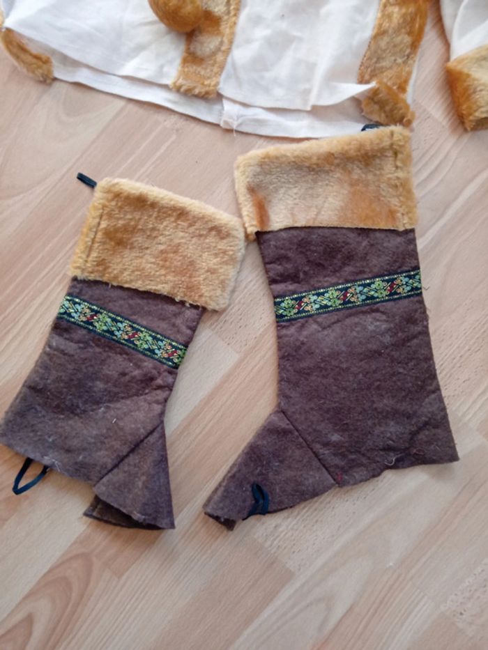 Joli déguisement d'indienne, taille 3 4 ans - photo numéro 2