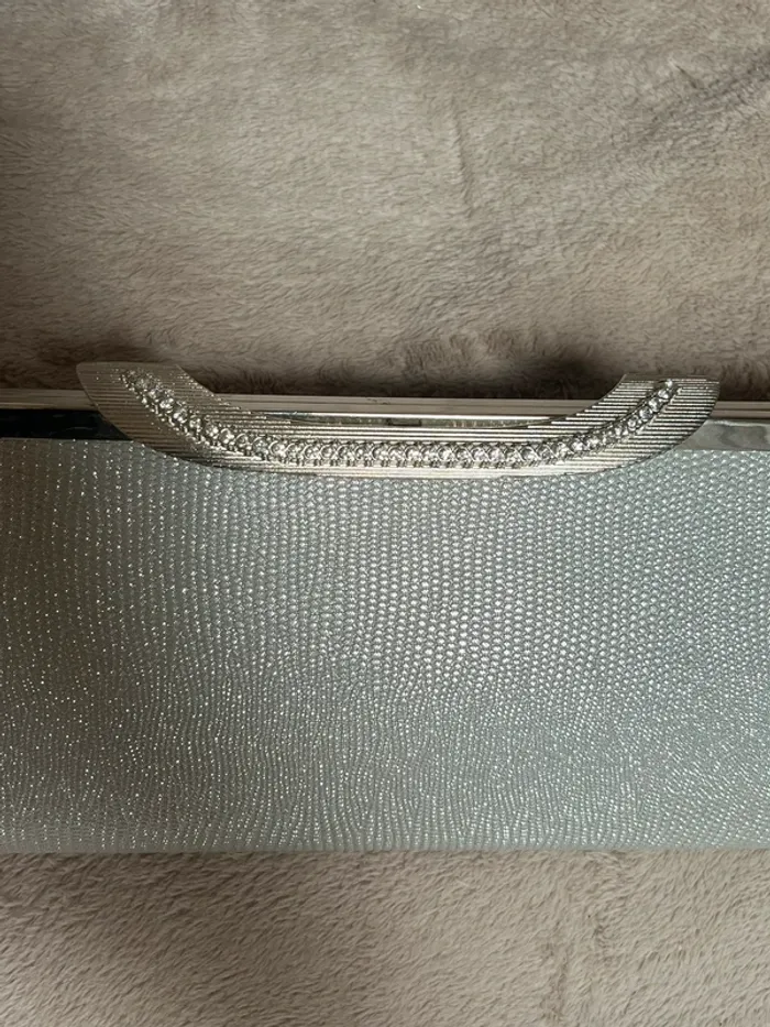 Pochette - photo numéro 2