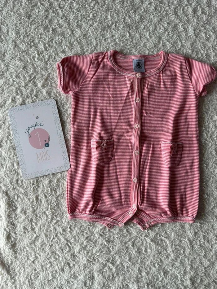 Combinaison grenouillère, barboteuse, taille 1 mois, marque petit bateau