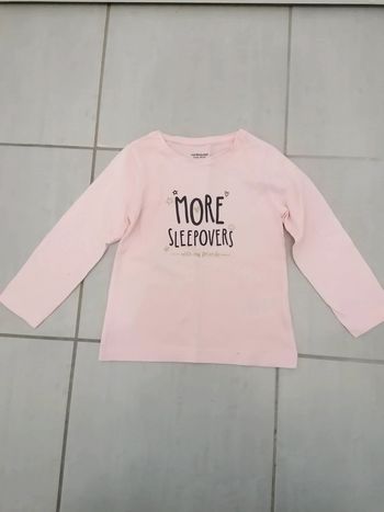 Tee-shirt manches longues neuf juste lavé 3 ans