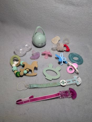 Lot Mâchouillage et Dentition