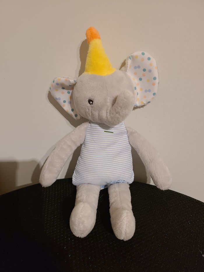 doudou éléphant