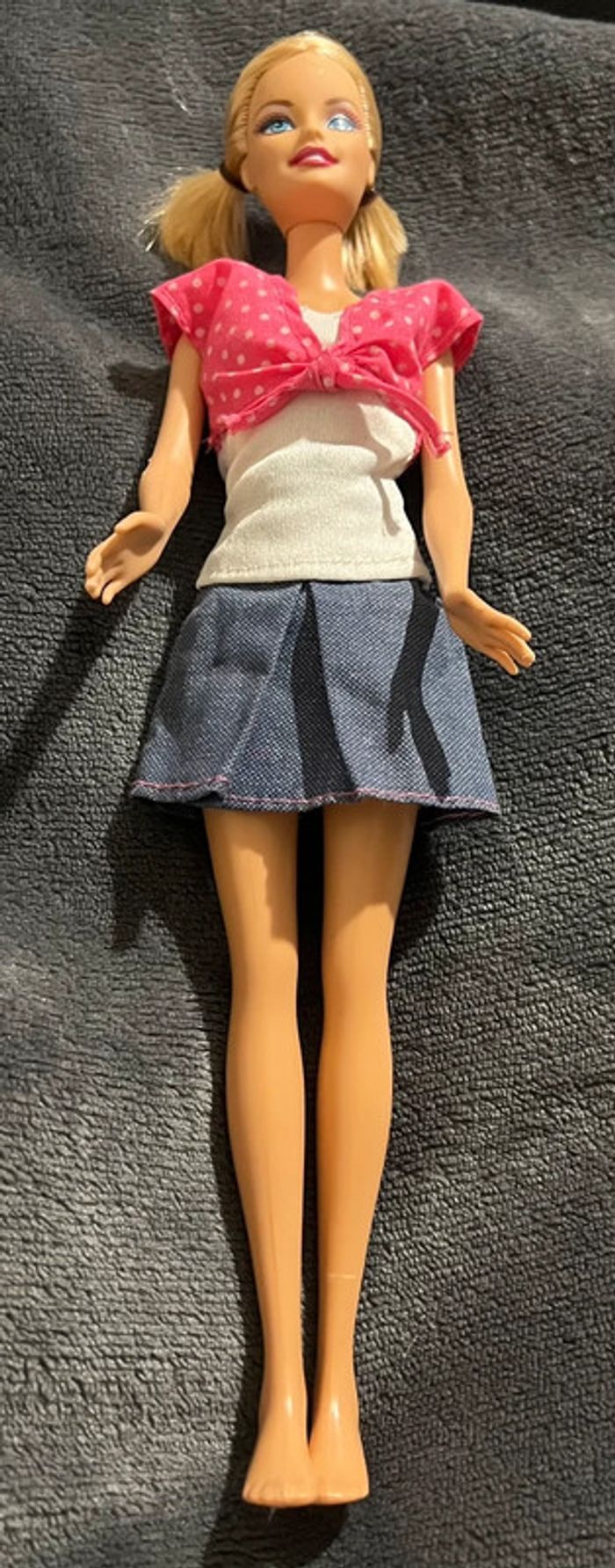 Poupée barbie bébé et accessoires bon état - photo numéro 3