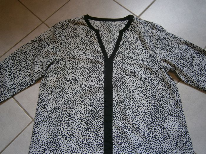 Chemisier motif "Dalmatien" manches 3/4 Taille 42 - photo numéro 5