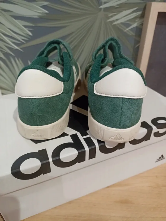 Baskets adidas vertes taille 31 - photo numéro 4