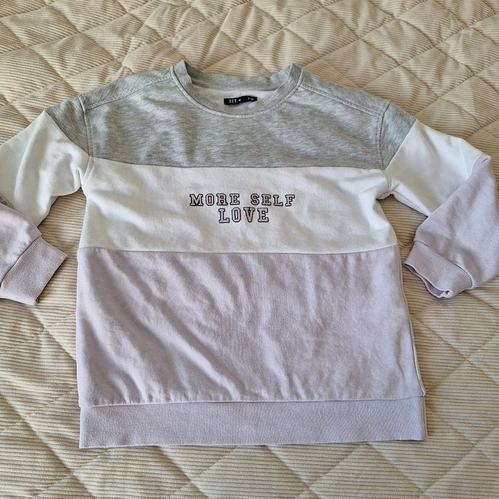 Lot pantalon et sweat taille  8 ans - photo numéro 2