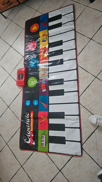 Tapis musical 181×74cm