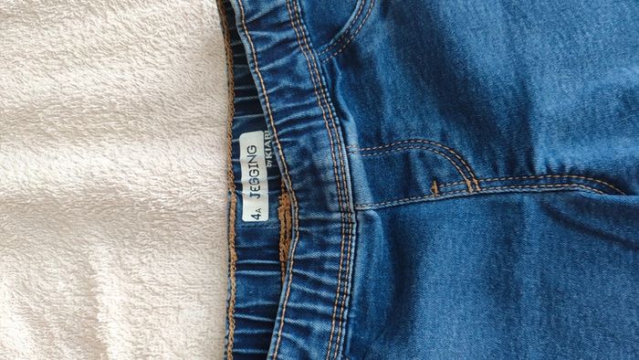 Pantalon jogging Kiabi 4 ans - photo numéro 2