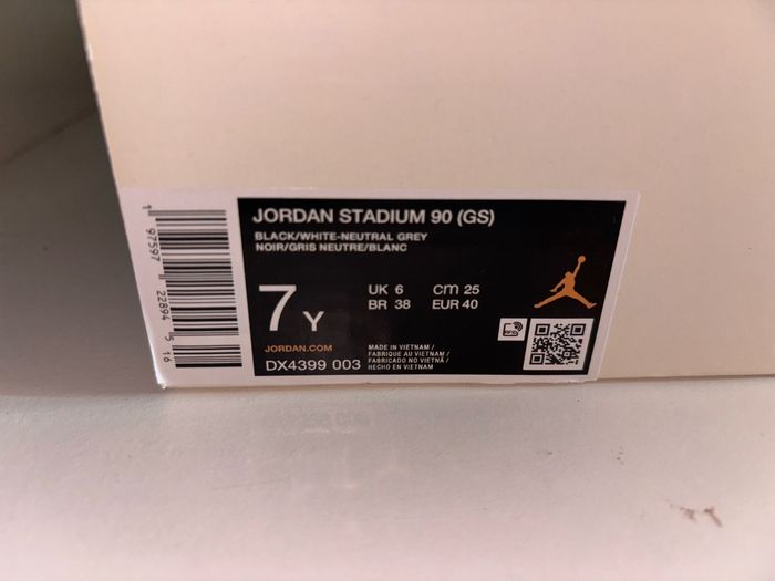 Baskets Jordan P.40 Neuves unisex - photo numéro 8