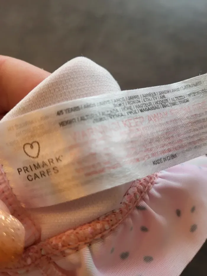 Maillot de bain 4/5 ans primark - photo numéro 2