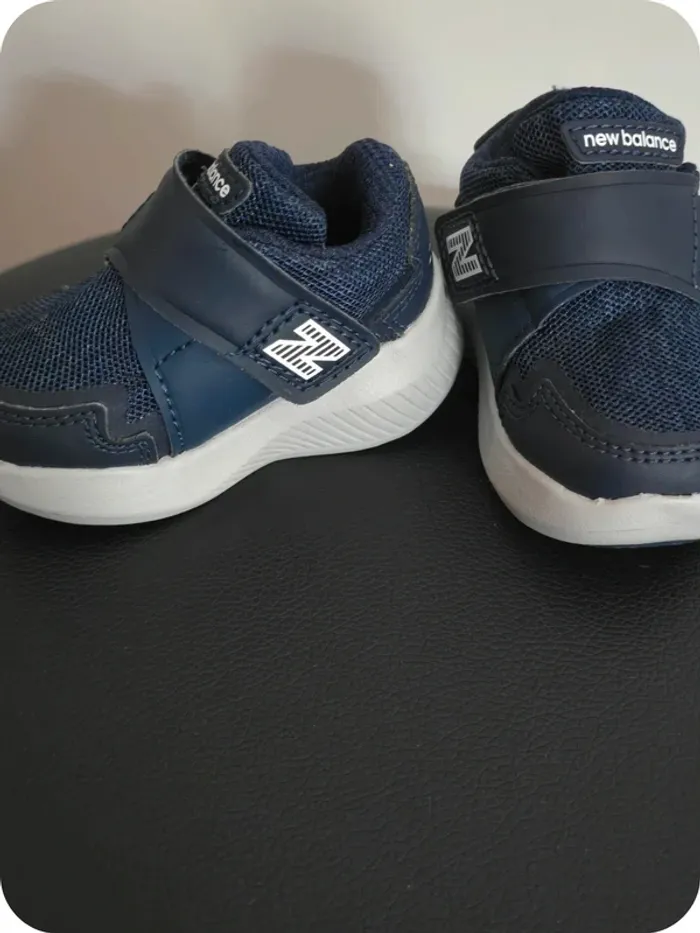 Basket New Balance Taille 17 - photo numéro 3