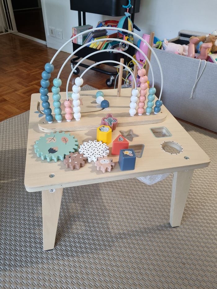 Table d'activités verbaudet
