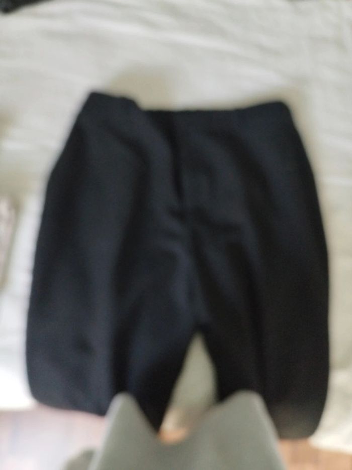 Pantalon noir - photo numéro 3