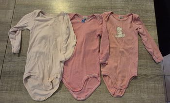 Lot de 3 bodys petit bateau