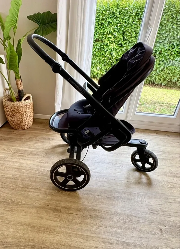 Poussette tout terrain 3 roues Nova Bébé Confort - photo numéro 2