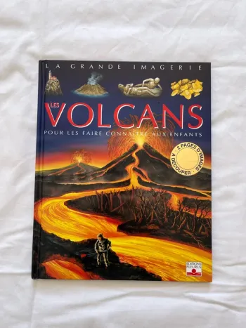 Livre les volcan la grande imagerie