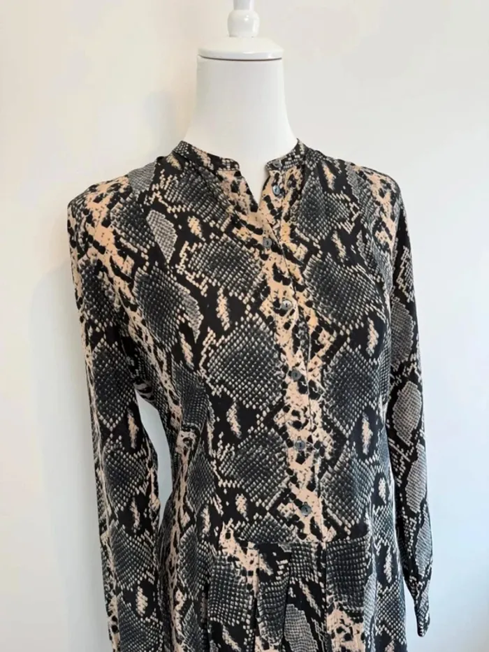 Robe en soie Boss Orange léopard femme taille 38 comme neuve - photo numéro 4
