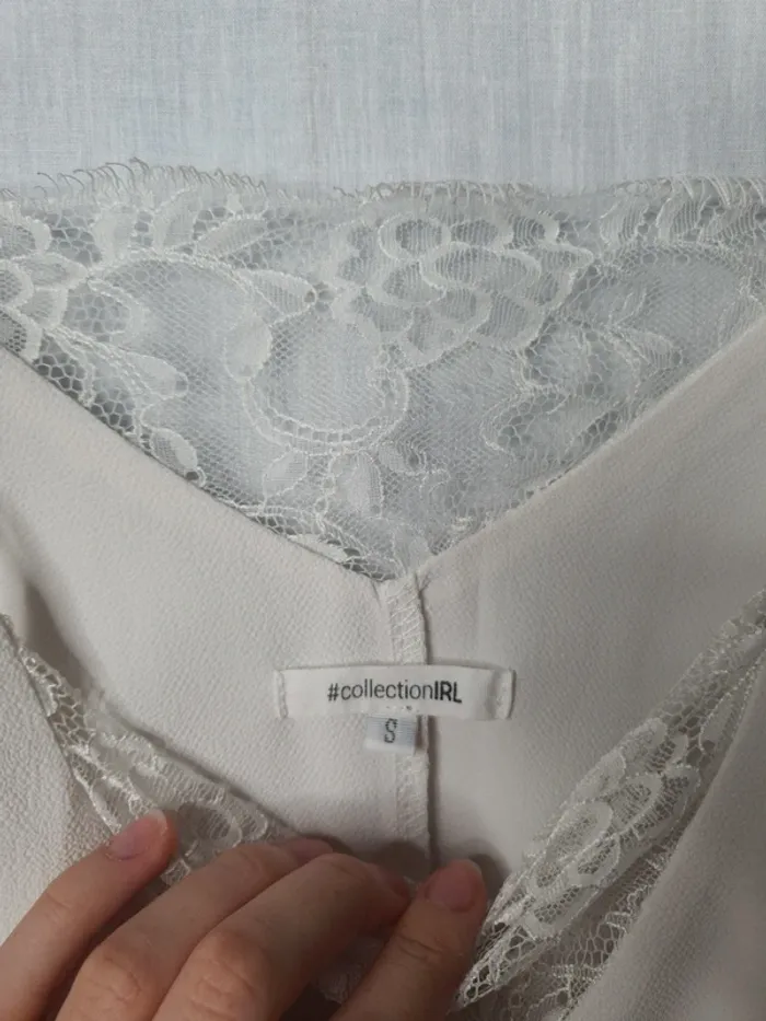 Débardeur blanc à  dentelle - photo numéro 3