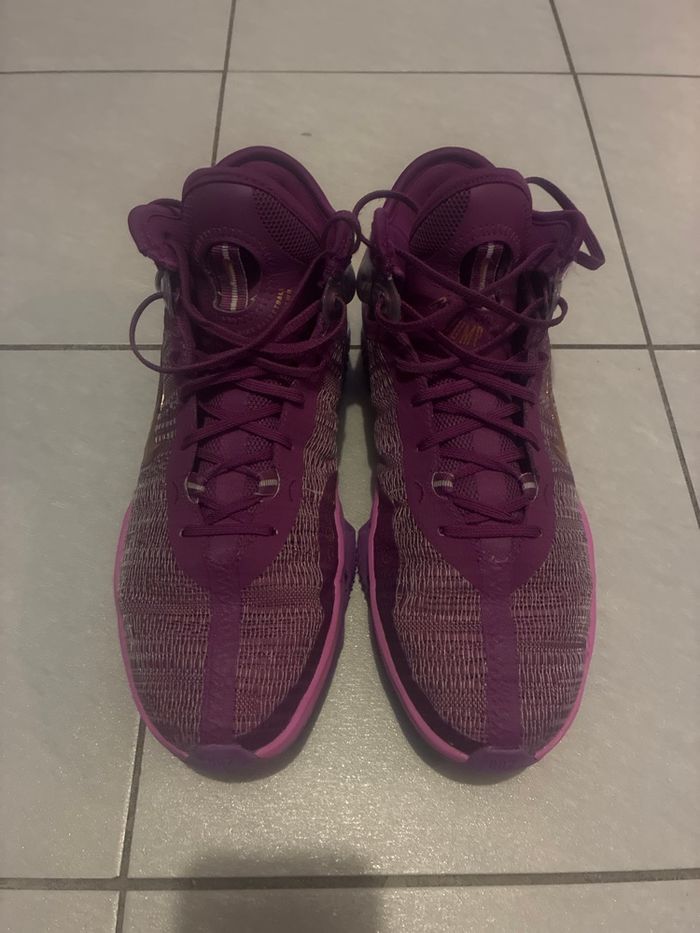 Nike GT Jump 2 Viotech Hyper Violet Bold Berry Metallic Rouge Bronze - photo numéro 3