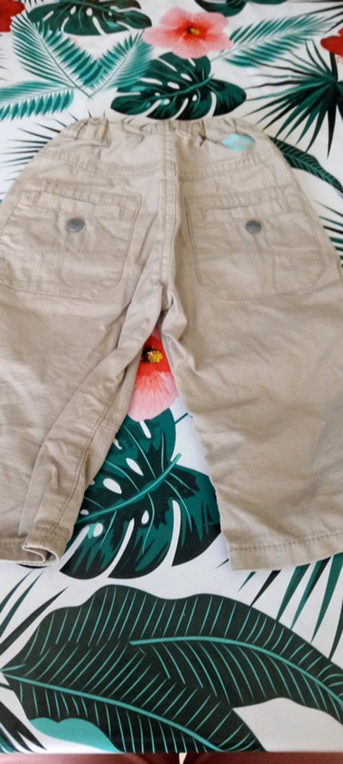 Short garçon taille 4 ans - photo numéro 2