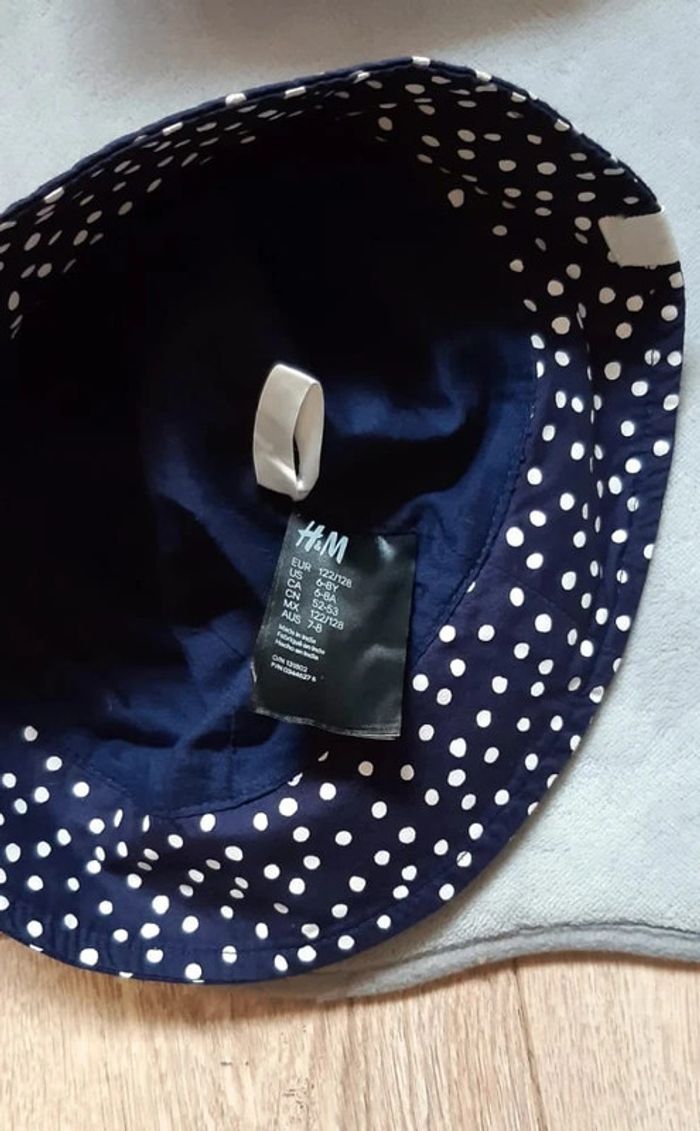 Chapeau h&m marine à pois taille 122/128 cm (6/8 ans)neuve - photo numéro 2