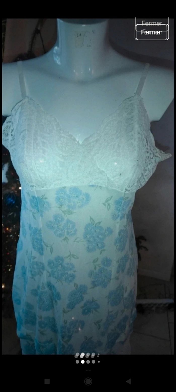 Très belle nuisette l3 - photo numéro 2
