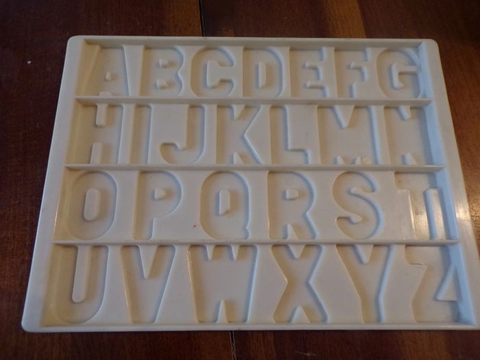 Ancien jouet Fisher Price Toys School Days Desk école Lettres Chiffres 1972 - photo numéro 3