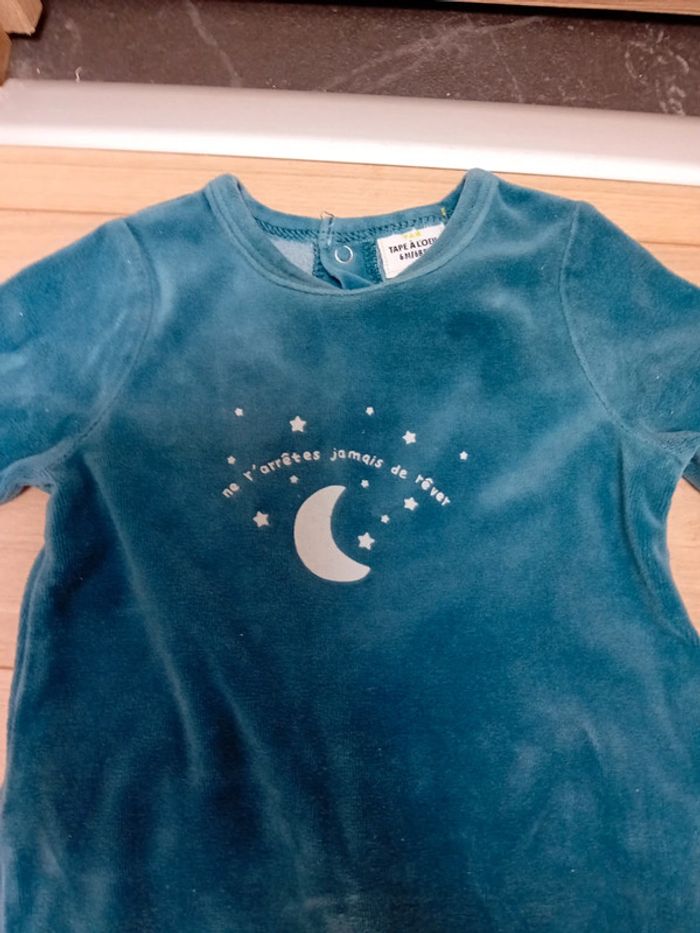 Lot de pyjamas - photo numéro 4