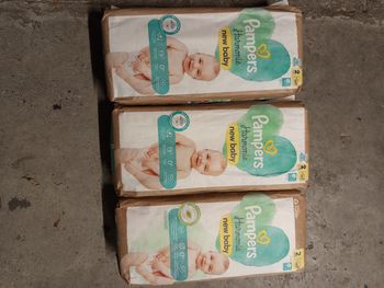 3 paquet de couche Pampers harmonie a 30€