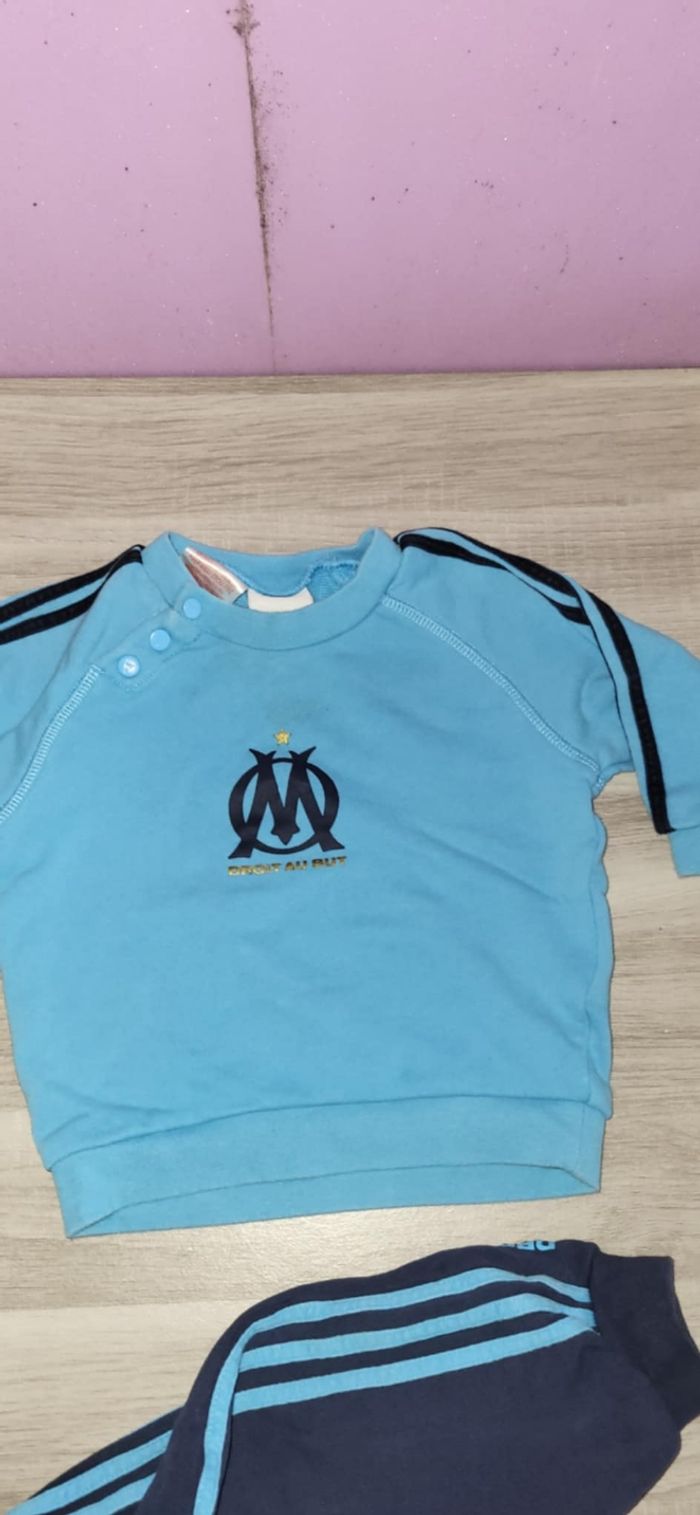 Ensemble adidas 12 mois - photo numéro 4