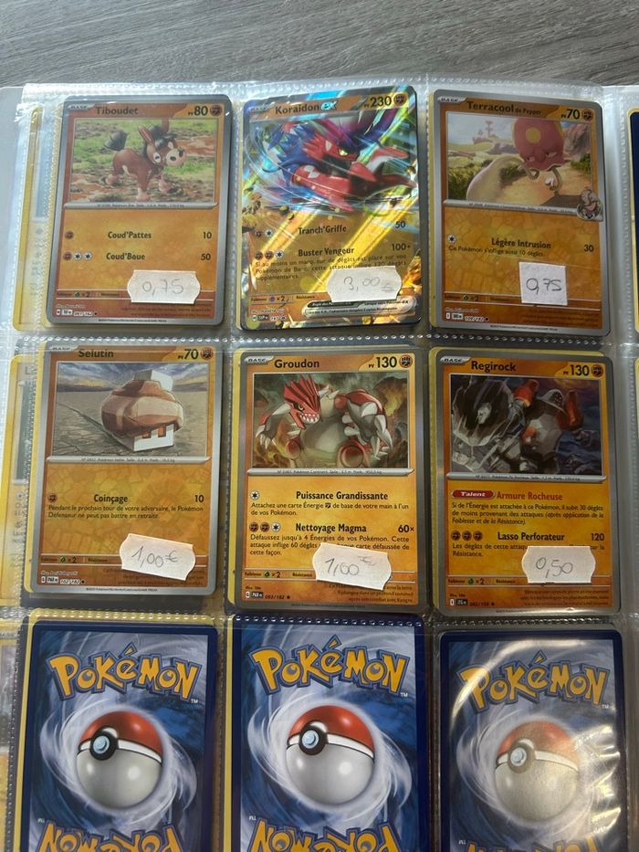 Carte Pokémon combat - photo numéro 4