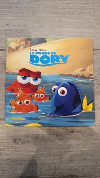 Livre disney Pixar le monde de dory