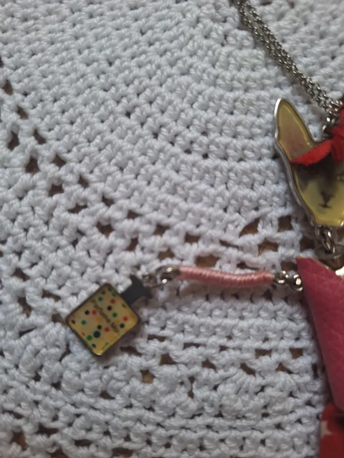Collier LOL bijoux - photo numéro 7