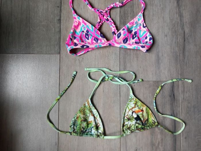 Lot 2 hauts de maillots taille 34 36