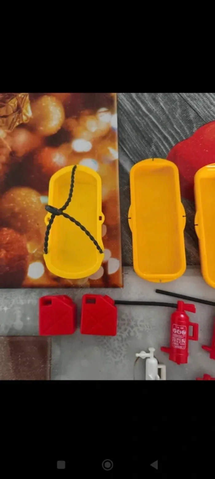 Lot pompier secours Playmobil - photo numéro 2