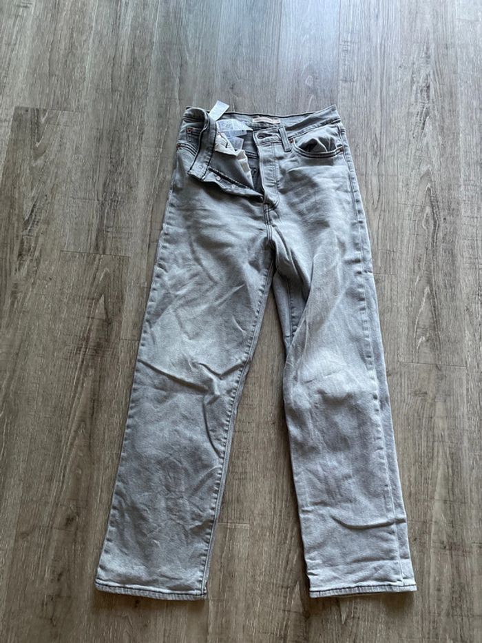 Jean levi’s ribcage straight ankle taille 28 - photo numéro 2