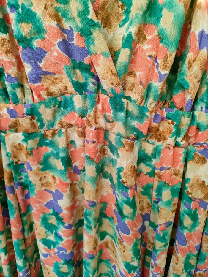 Robe fleurie pastel - photo numéro 2