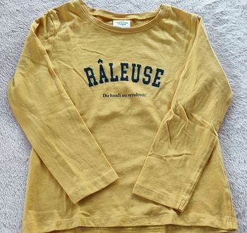 Haut manche longue tape à l'oeil 5 ans