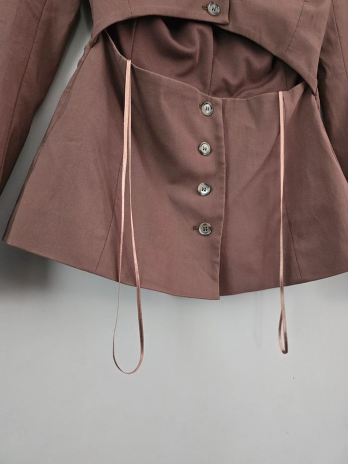 Veste cintrée asymétrique Zara marron boutonnée taille XS avec col structuré - photo numéro 4