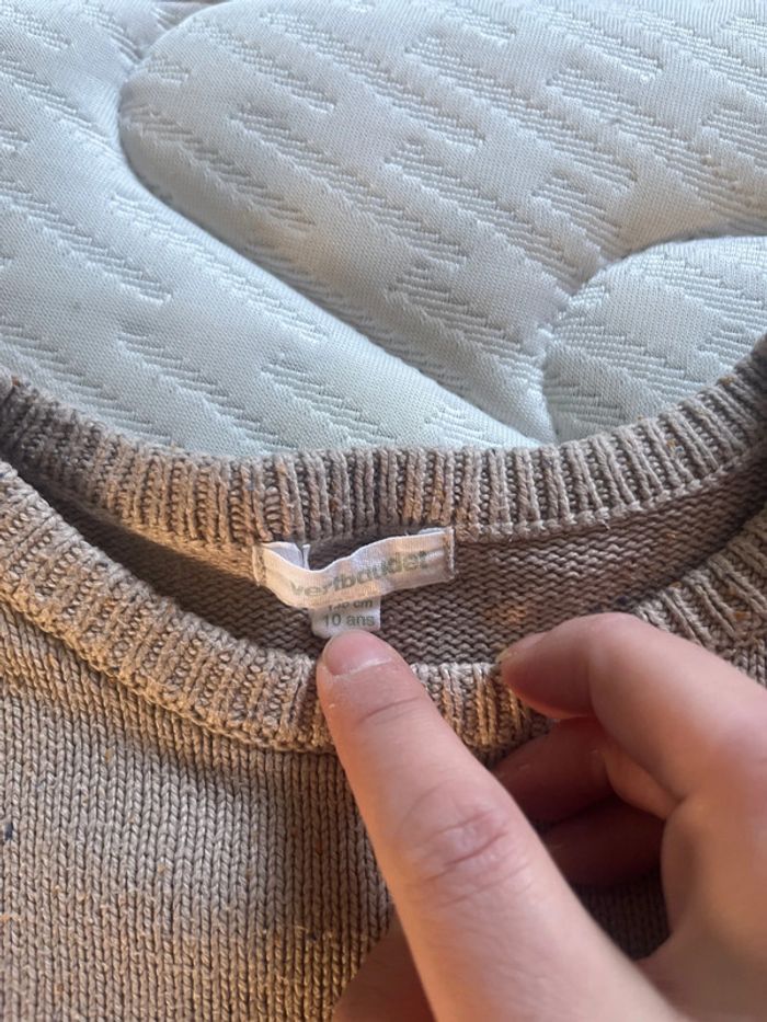 Pull vertbaudet 10 ans - photo numéro 2