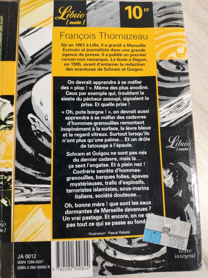 Lot de 3 Librio noir Exquis cadavres/ le bal des débris / qui a noyé l'homme grenouille ? - photo numéro 4