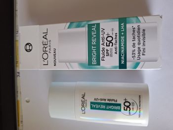 Bright Reveal Fluide Anti-UV SPF50+ Anti-Taches Niacinamide l'Oréal
