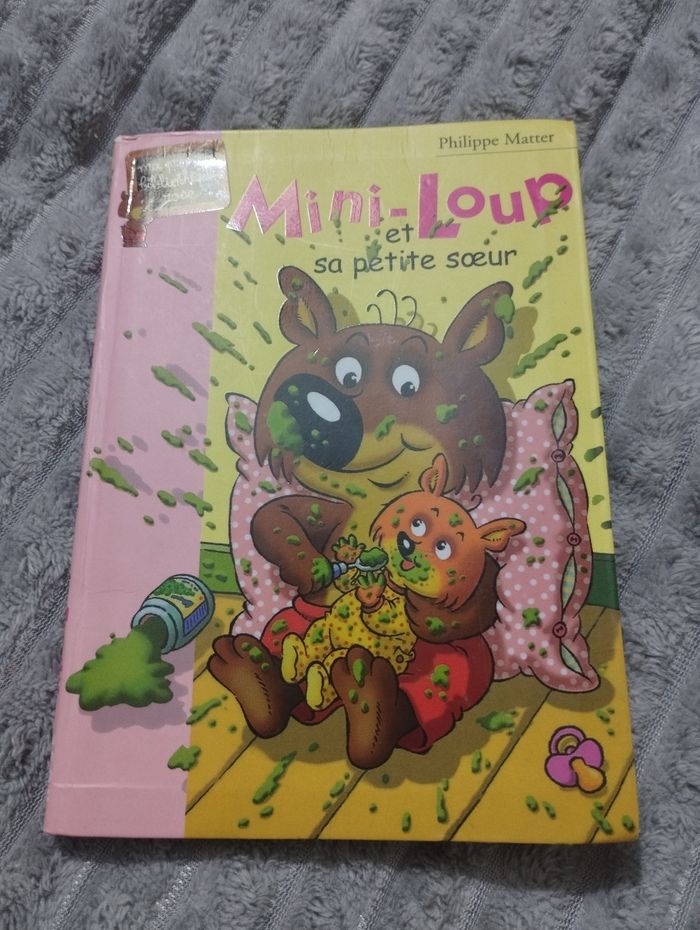Livre mini loup et sa petite sœur