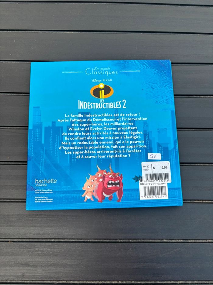 🌺Livre les grands classique Disney Les indestructibles 2🌺 - photo numéro 2