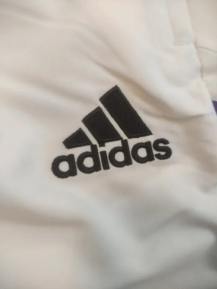 Pantalon de foot Real Madrid, Adidas Authentique Officiel taille enfant 15/16 ans, Neuf - photo numéro 5